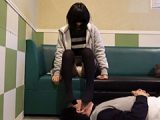 帰宅途中女性のソックス＆生足舐め専門食（5）