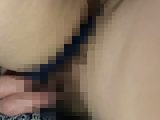 ギャップがすごい…パンティに収まりきらない剛毛女学生